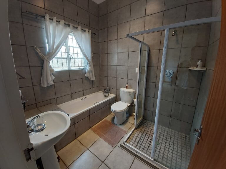 Room 5 Bathroom
